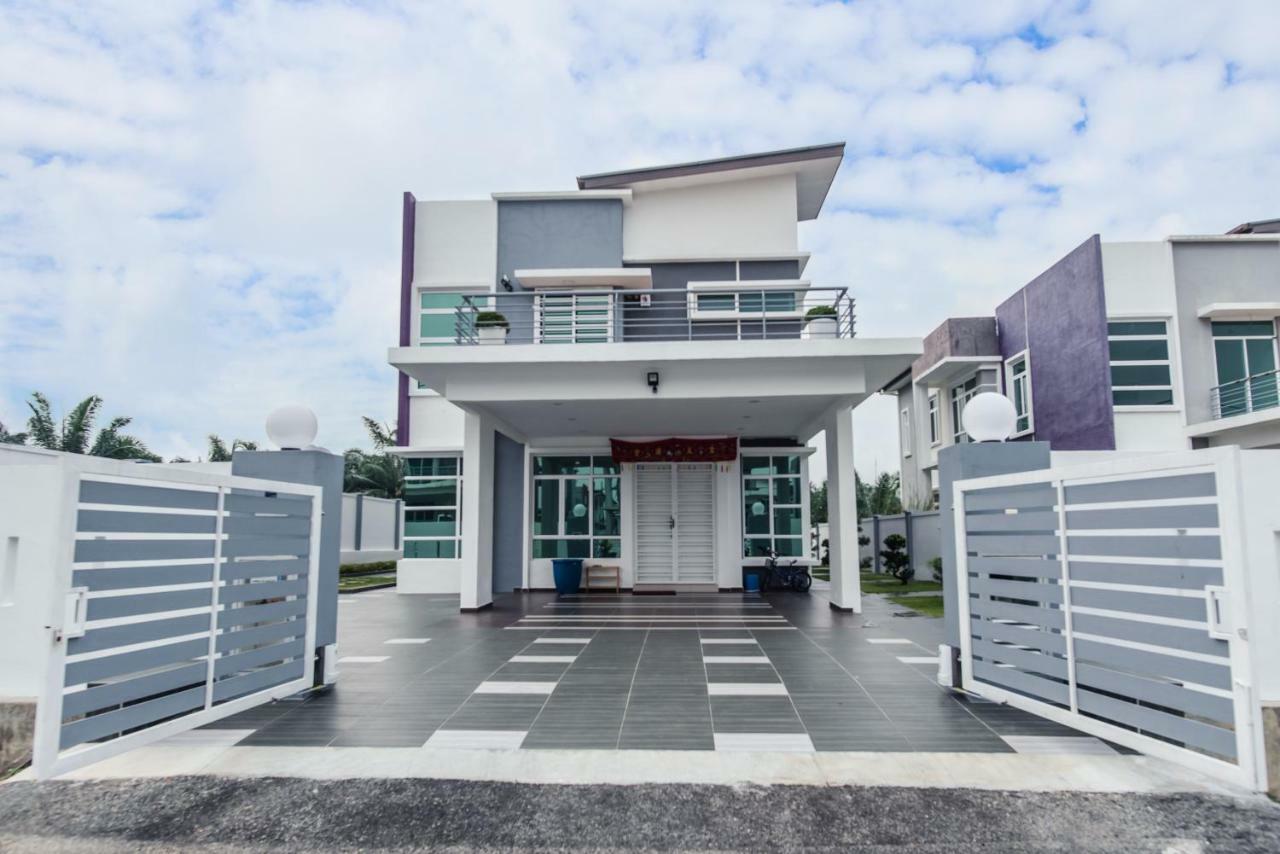 Ruby Homestay Melaka Exterior foto